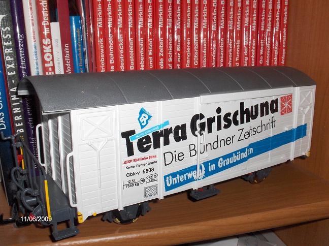 RhB Werbewagen (Box car with advertising) Terra Grischuna