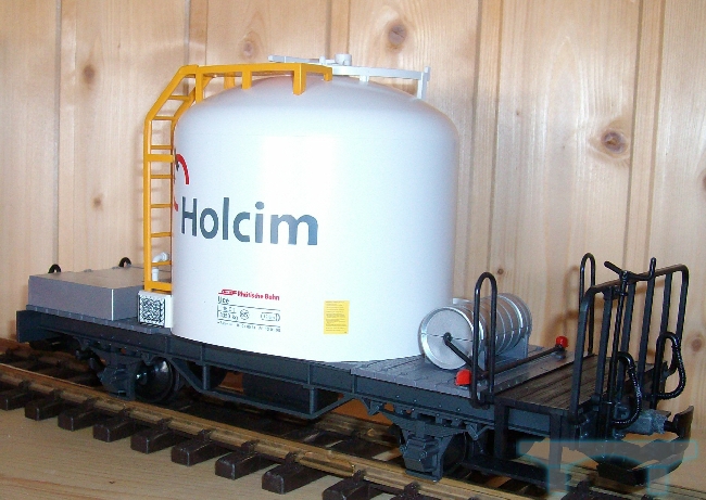 RhB Mohrenkopf (Cement car) Holcim 8098
