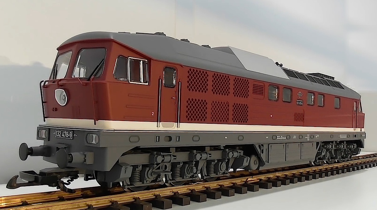DR Diesellok (Diesel Locomotive) BR 132 478-9