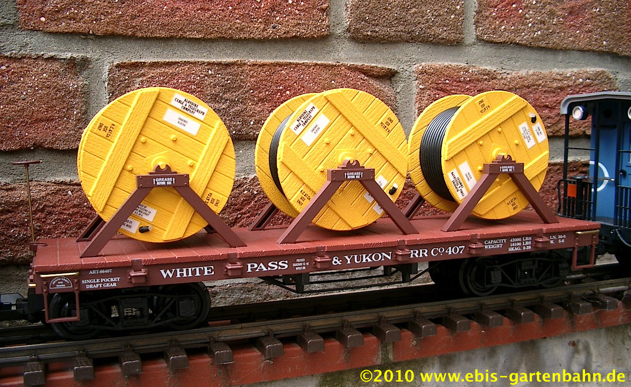 WP&Y flat car with cable reels