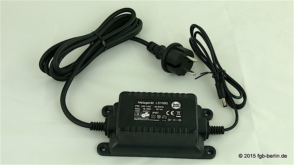 2 Ampere Schaltnetzteil (Switched mode power supply) 230 VAC / 18 VDC