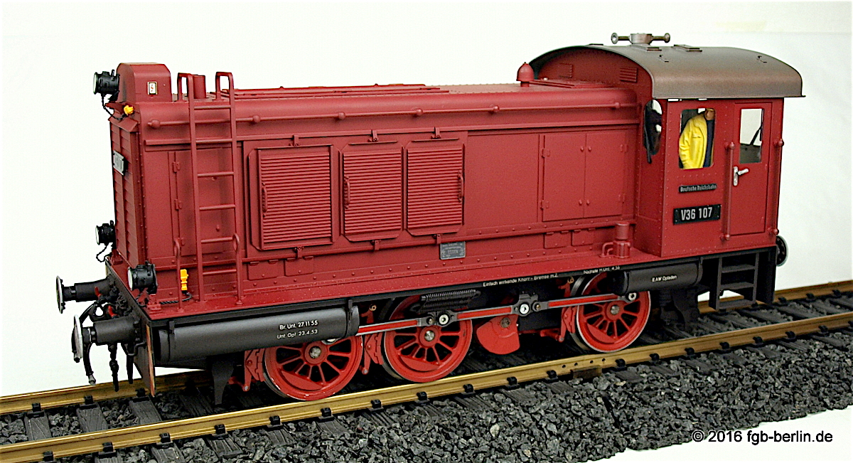 DR Diesellok (Diesel locomotive) V36 107
