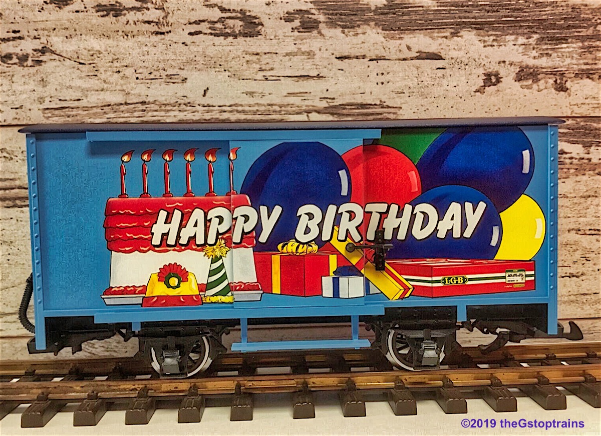 Happy Birthday Güterwagen mit Metallachsen (Boxcar with Metal wheels)) -